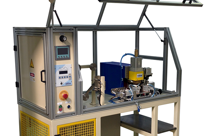 Máquinas especiais automatizadas para aplicação de solda - Isotron